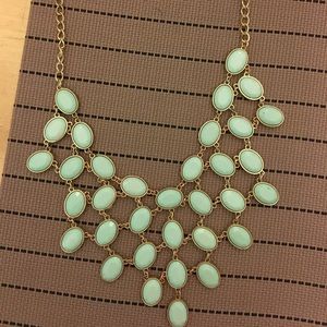 Blue bulky necklace